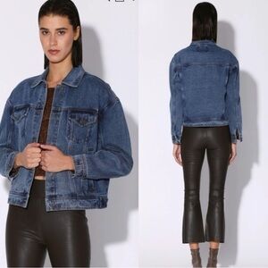 Walter Baker Women’s Deep Blue Oversized Button Down Jean Jacket Size L